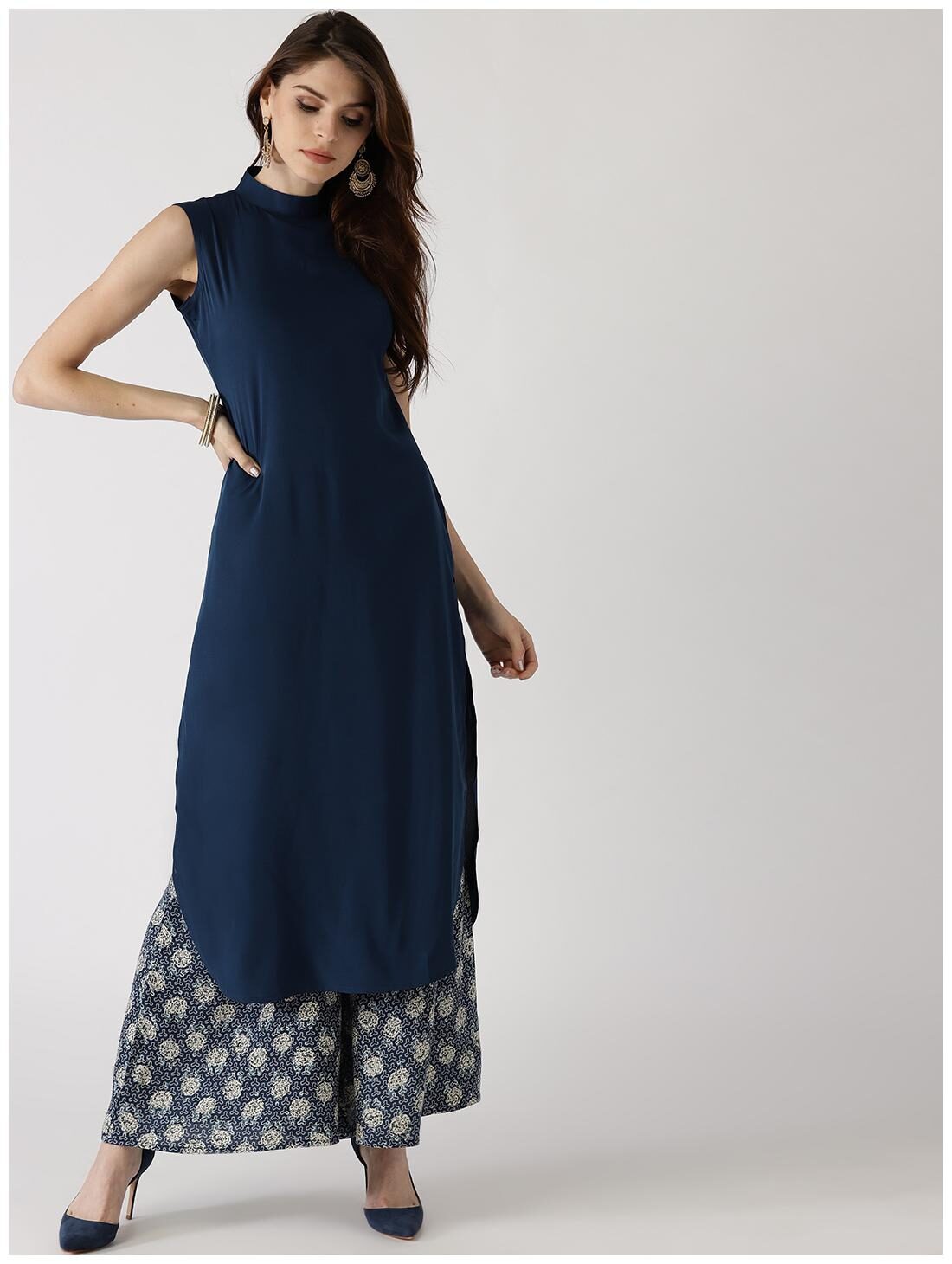 

NOWT Women Blue Solid Straight Kurta