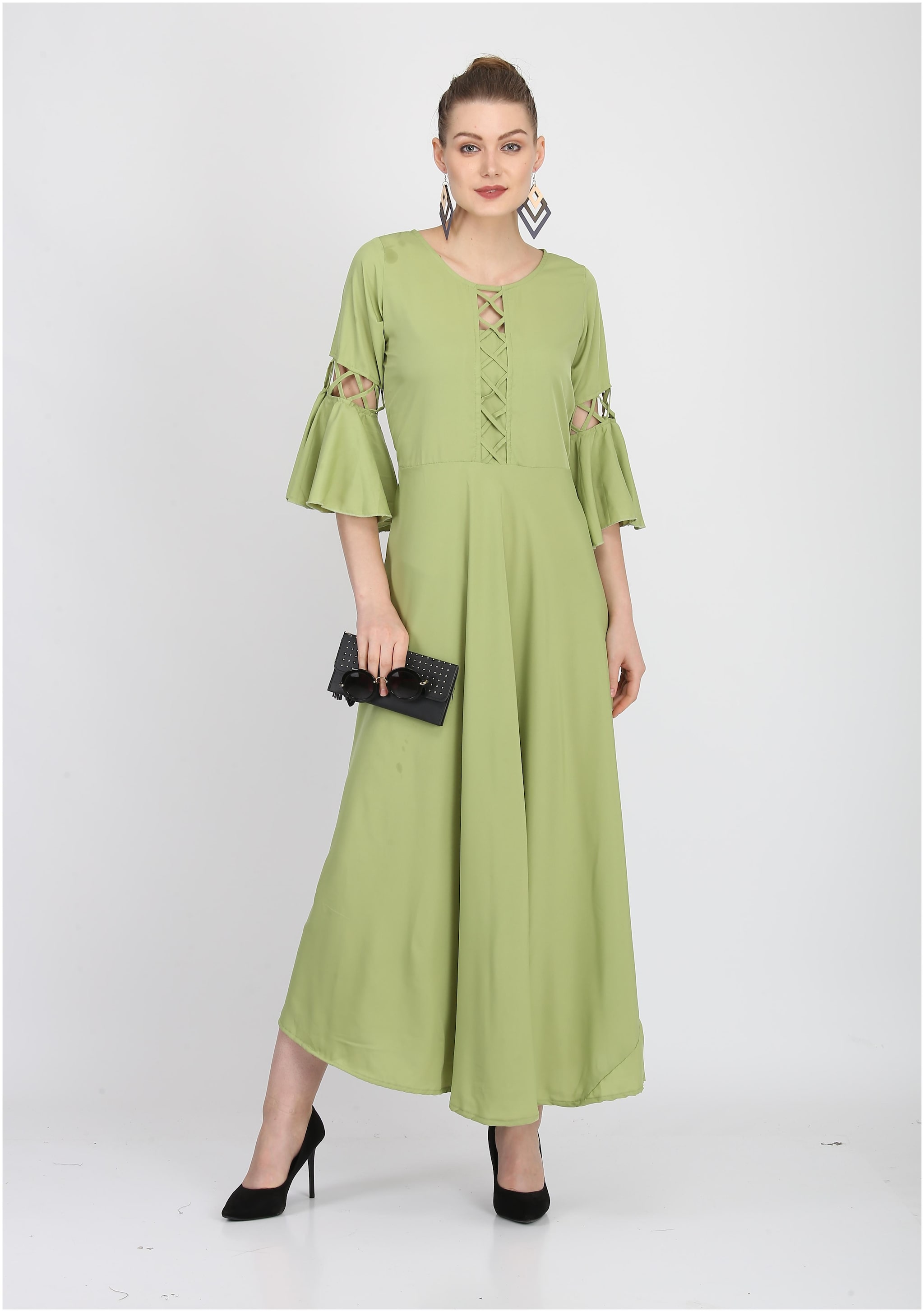 

O Madam Green Solid Maxi dress