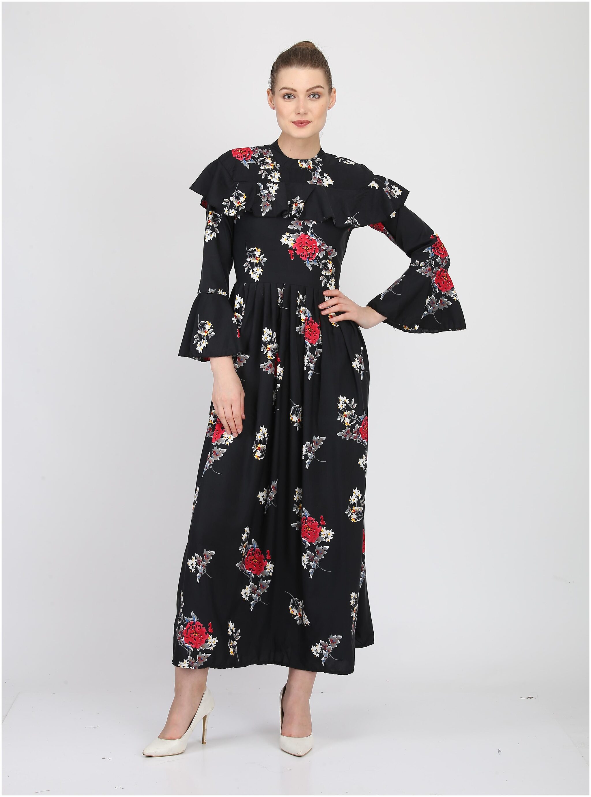 

O Madam Black Floral Maxi dress