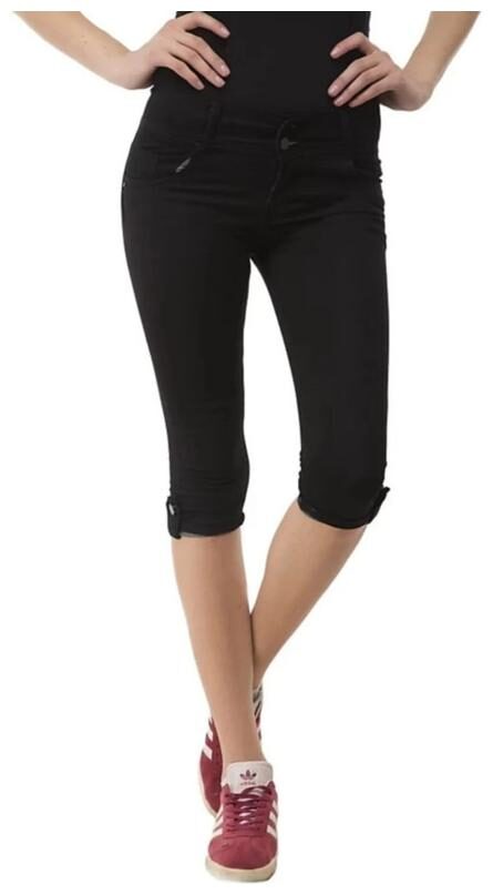 

O MINE Women Solid Denim capri - Black