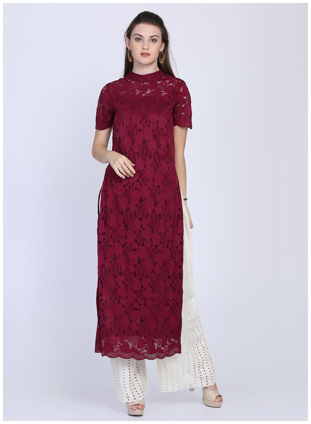 

Ojjasvi Women Wine Printed Straight Kurta