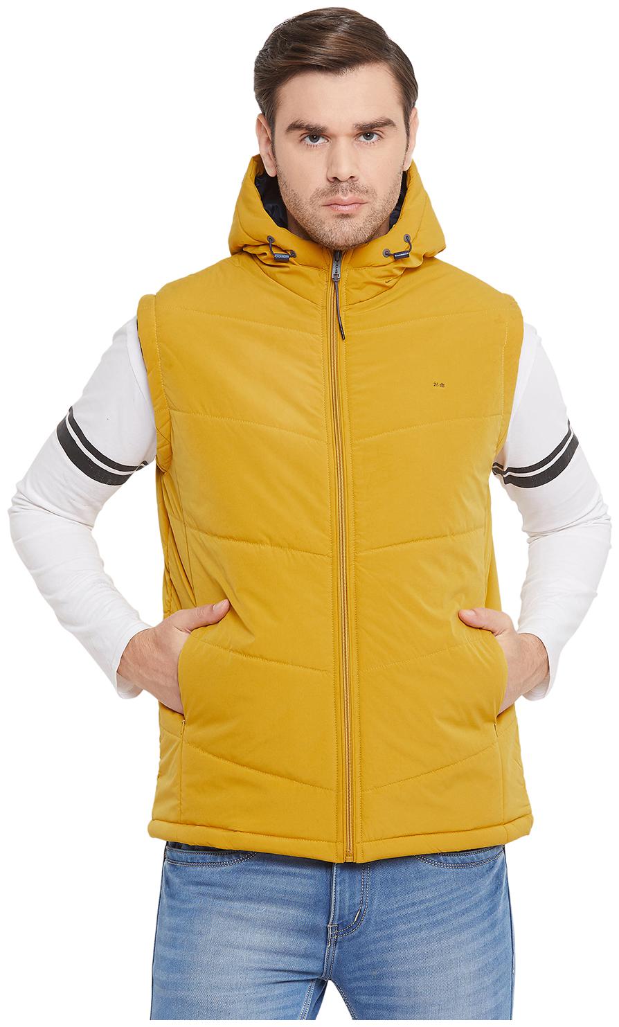 

Okane Men Yellow Solid Quilted jacket