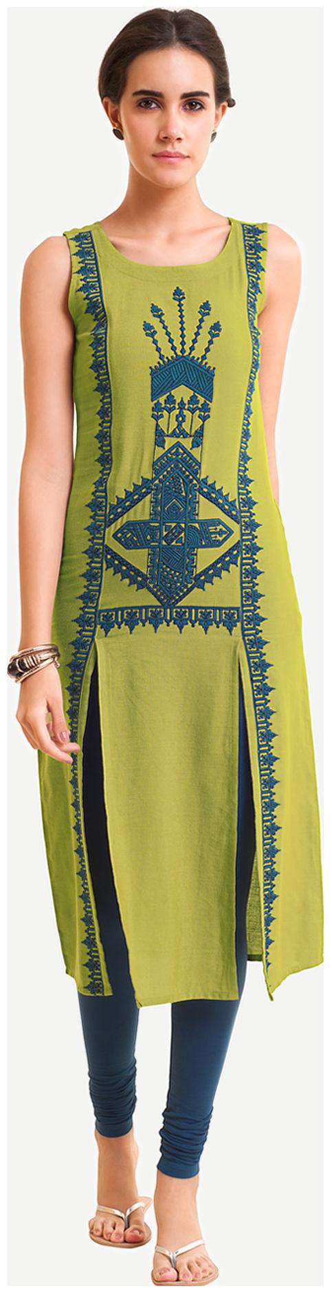 

NAARI Women Green Embroidered Straight Kurti