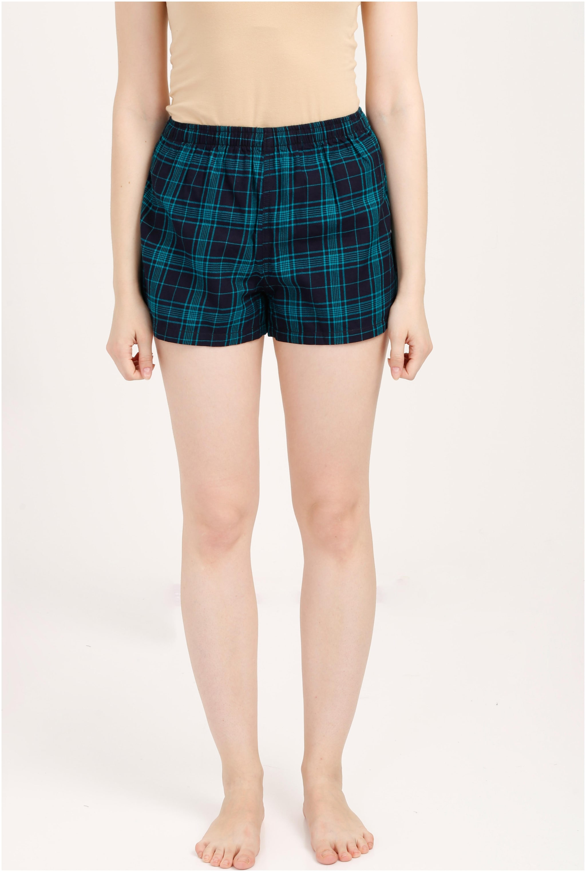 

Olli Women Striped Regular shorts - Multi
