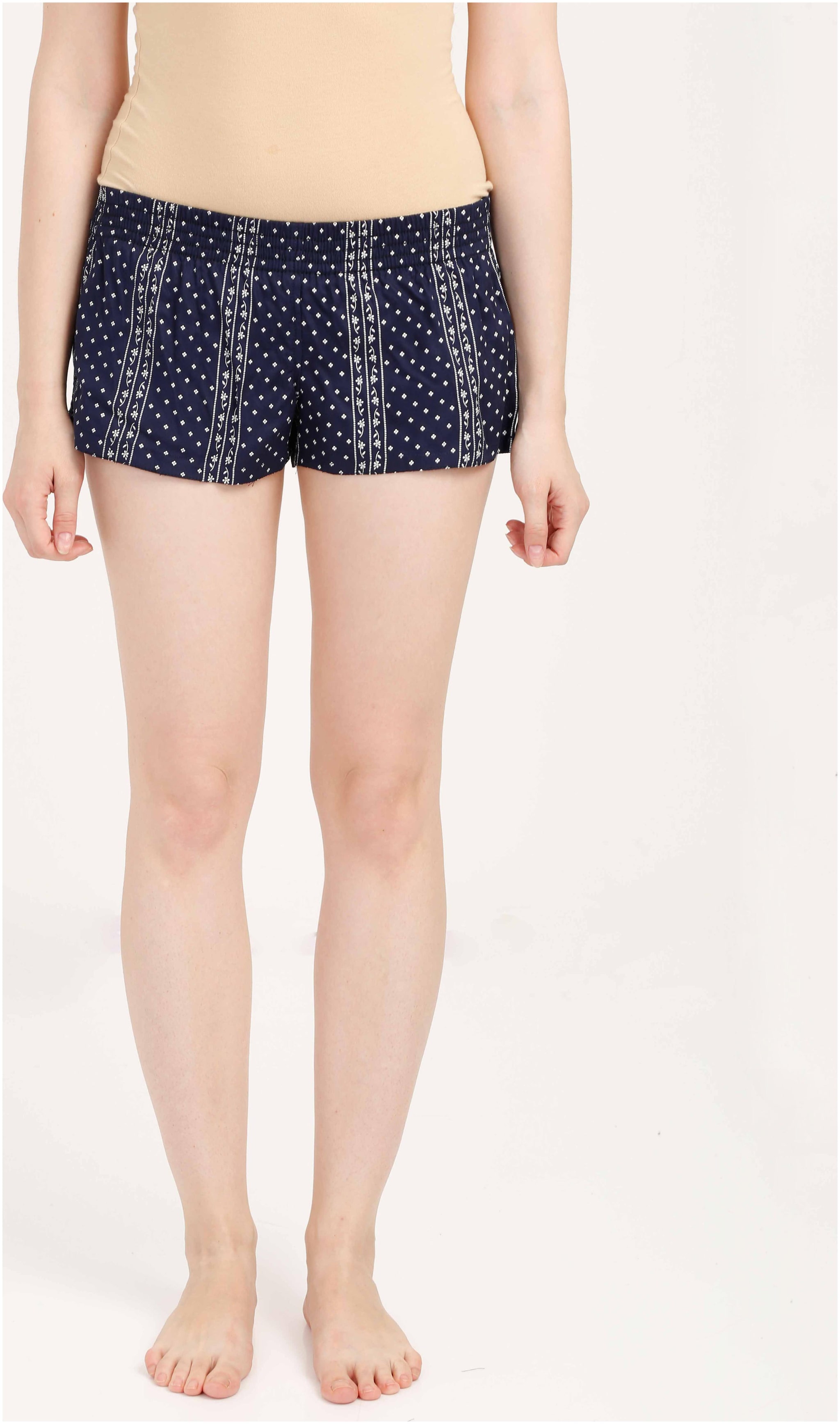 

Olli Women Printed Regular shorts - Blue