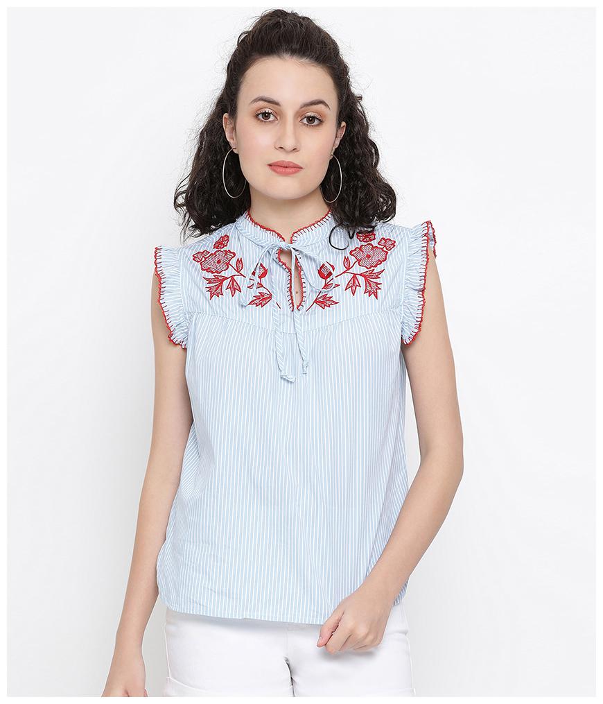 

Oxolloxo Women Embroidered Regular top - Blue