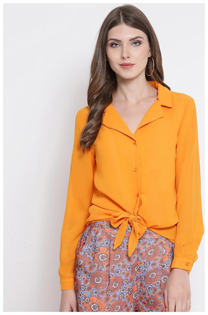 

OXOLLOXO Women Orange Solid Regular Fit Shirt