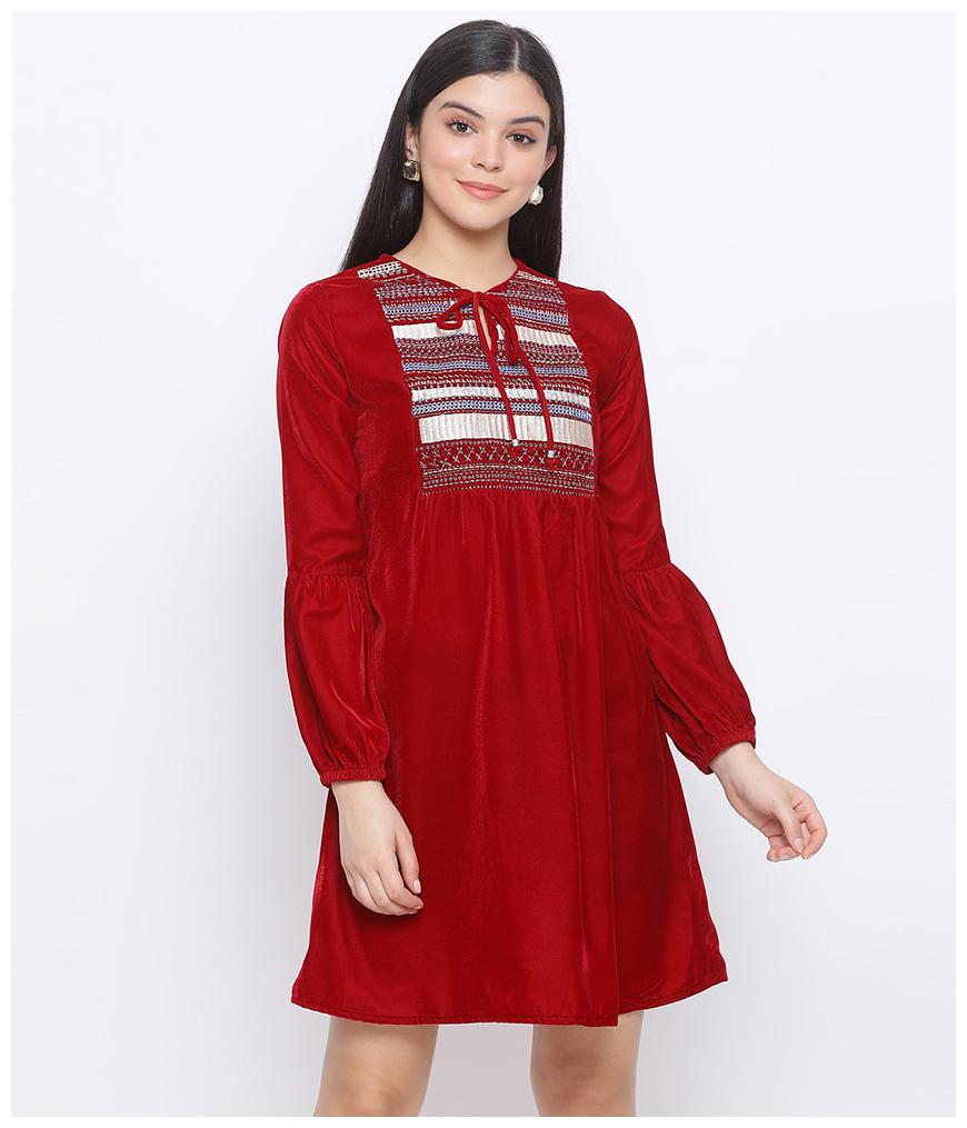 

Oxolloxo Polyester Solid Maroon Dresses For Women