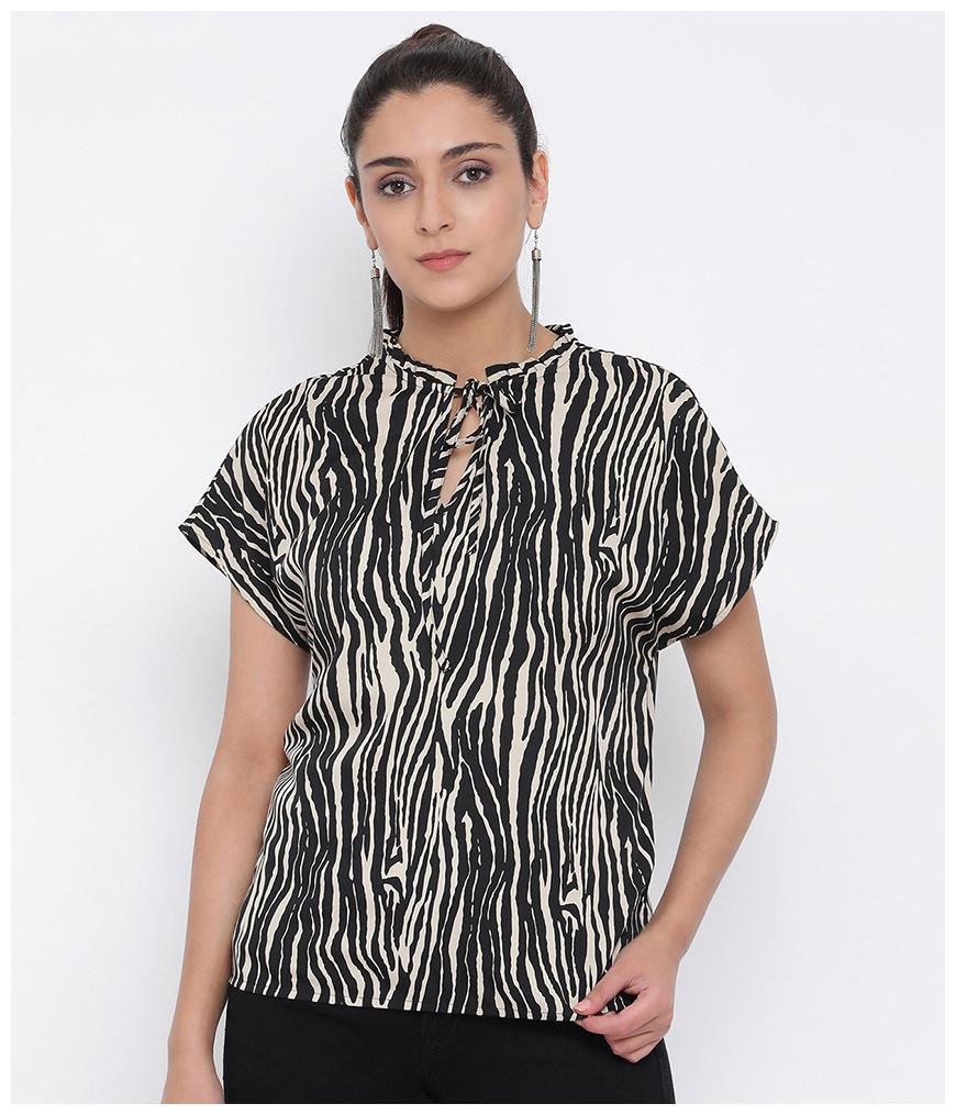 

Oxolloxo Polyester Animal Print Black Beige Regular Top