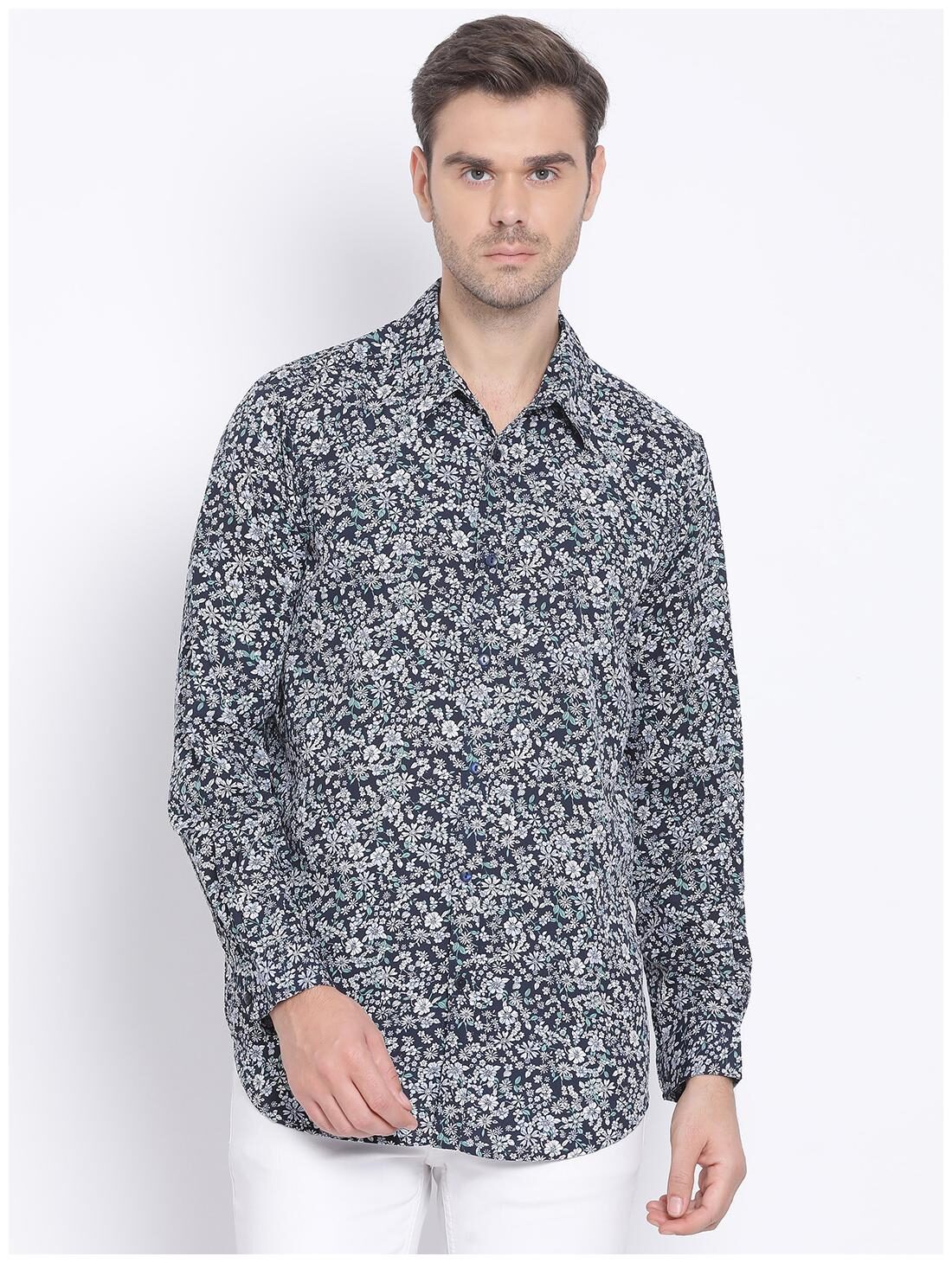 

Oxolloxo Men Navy Blue Floral Regular Fit Casual Shirt