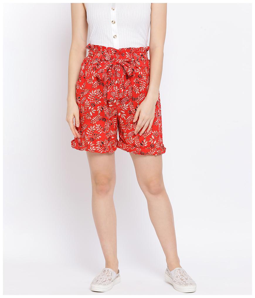 

Oxolloxo Women Floral Regular shorts - Red