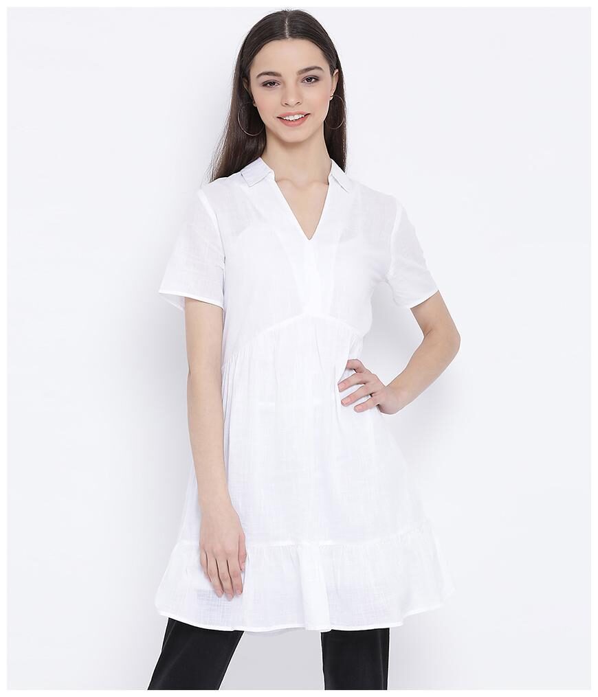 

Oxolloxo Women Solid Regular tunic - White