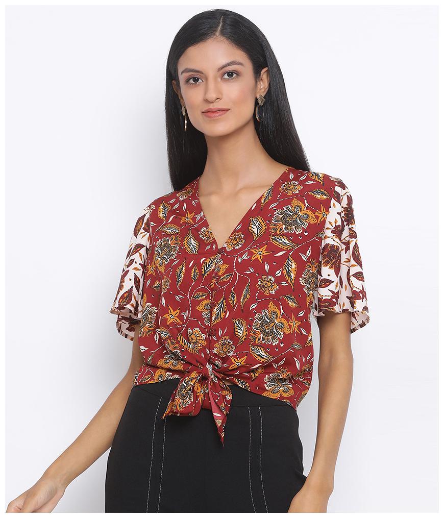 

Oxolloxo Women Floral Regular top - Maroon