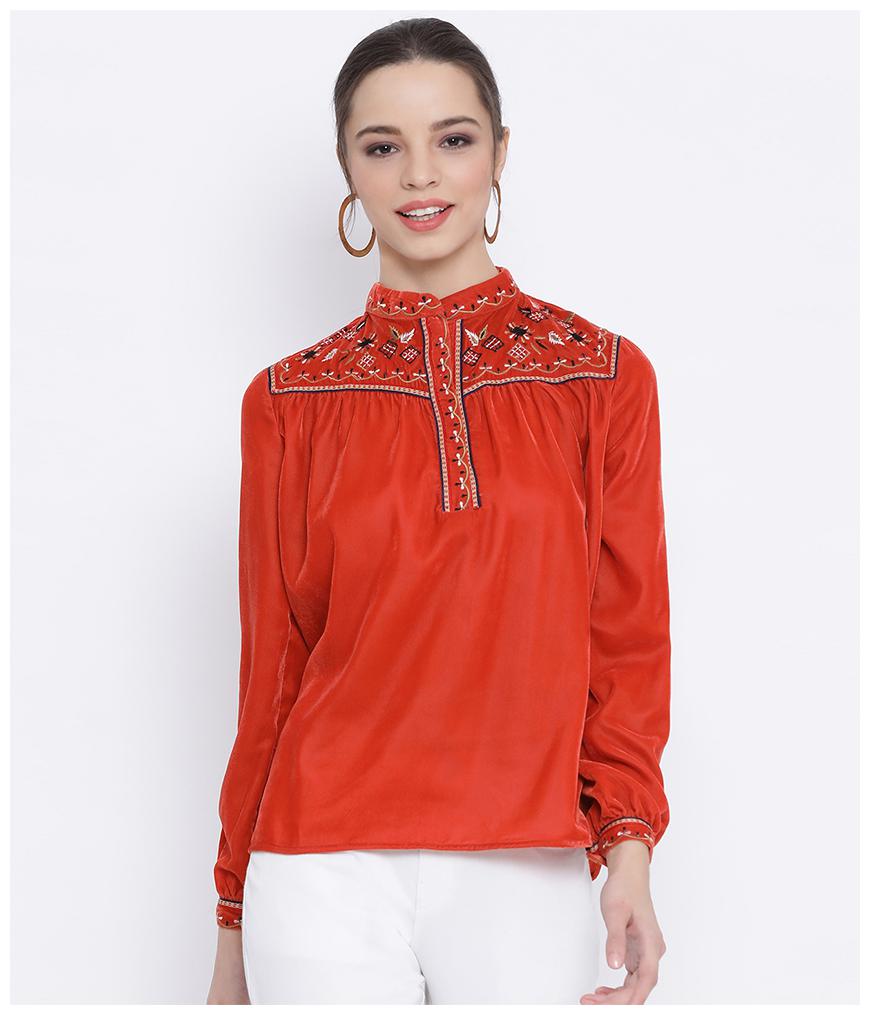 

Oxolloxo Women Embroidered Regular top - Orange