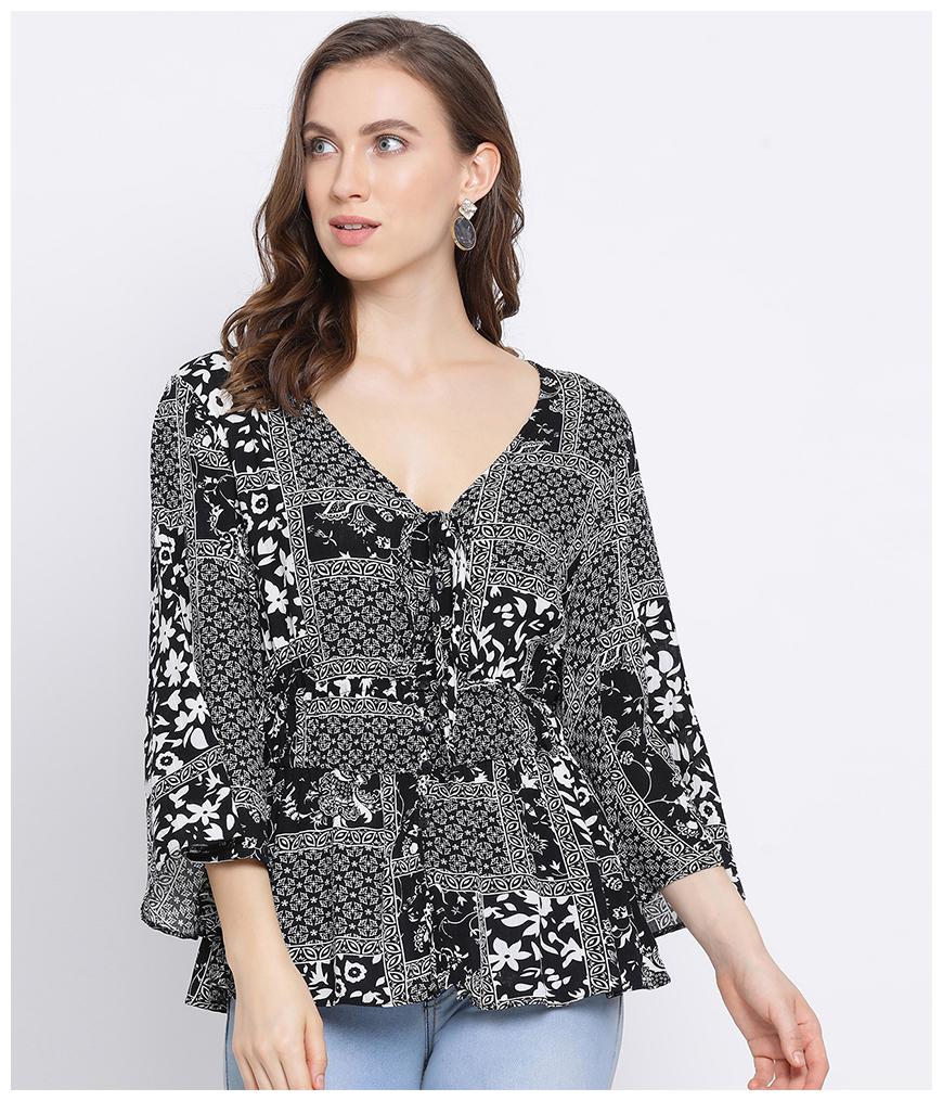 

Oxolloxo Women Printed Regular top - Black