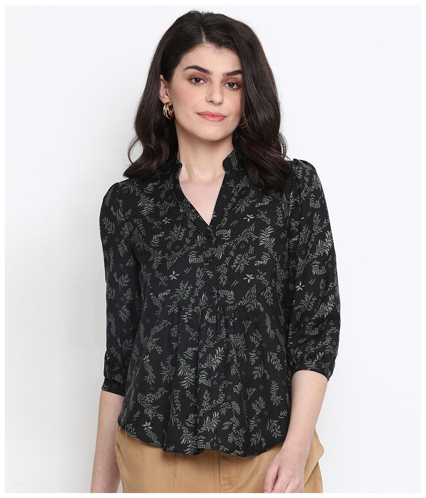 

Oxolloxo Women Printed Regular top - Black