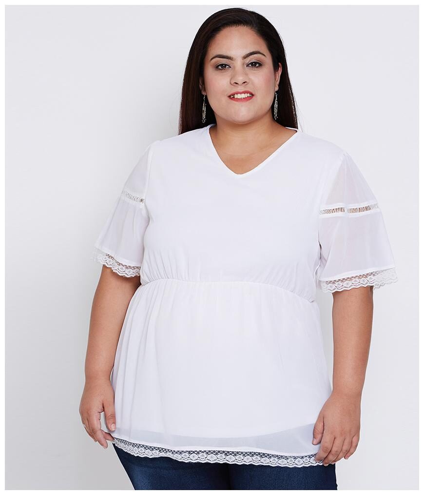 

Oxolloxo Women Solid Regular top - White