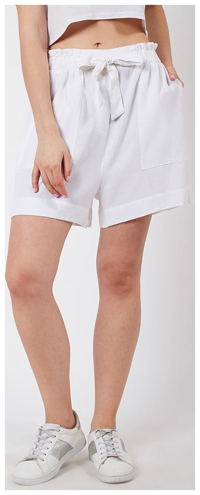

OXOLLOXO Women Solid Regular shorts - White