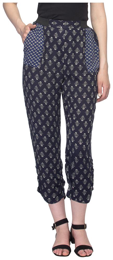 

OXOLLOXO Women Black Regular fit Regular trousers