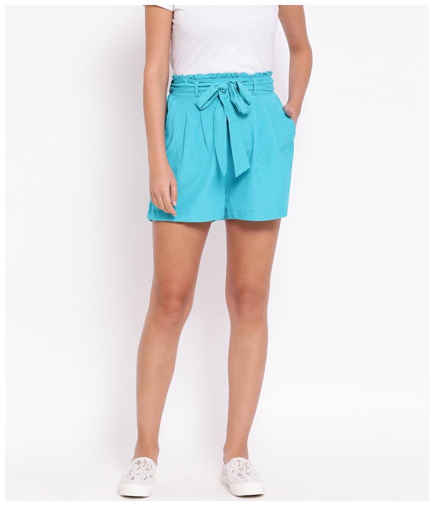 

Oxolloxo Women Regular fit Cotton Solid Shorts - Blue