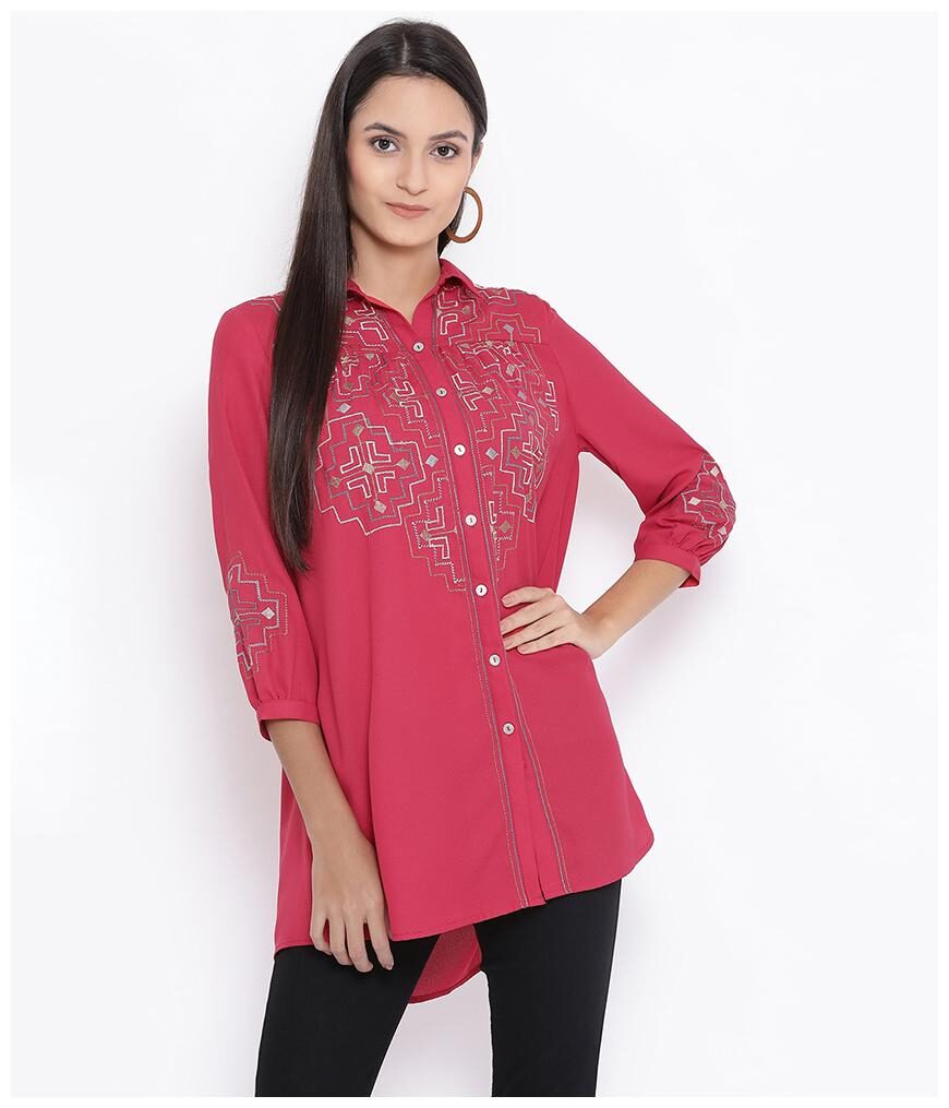 

Oxolloxo Women Pink Embroidered Regular Fit Shirt