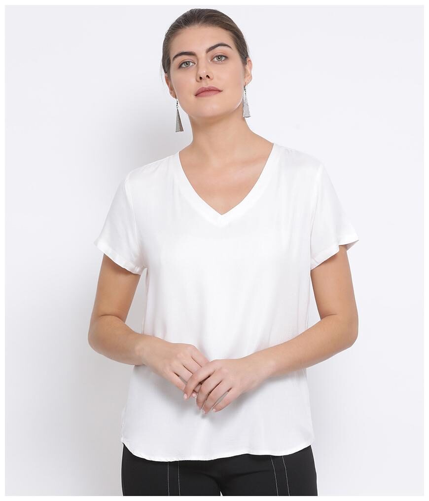 

Oxolloxo Women White Regular fit V neck Viscose rayon T shirt