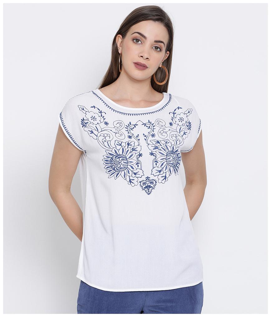 

Oxolloxo Women Embroidered A-line top - White
