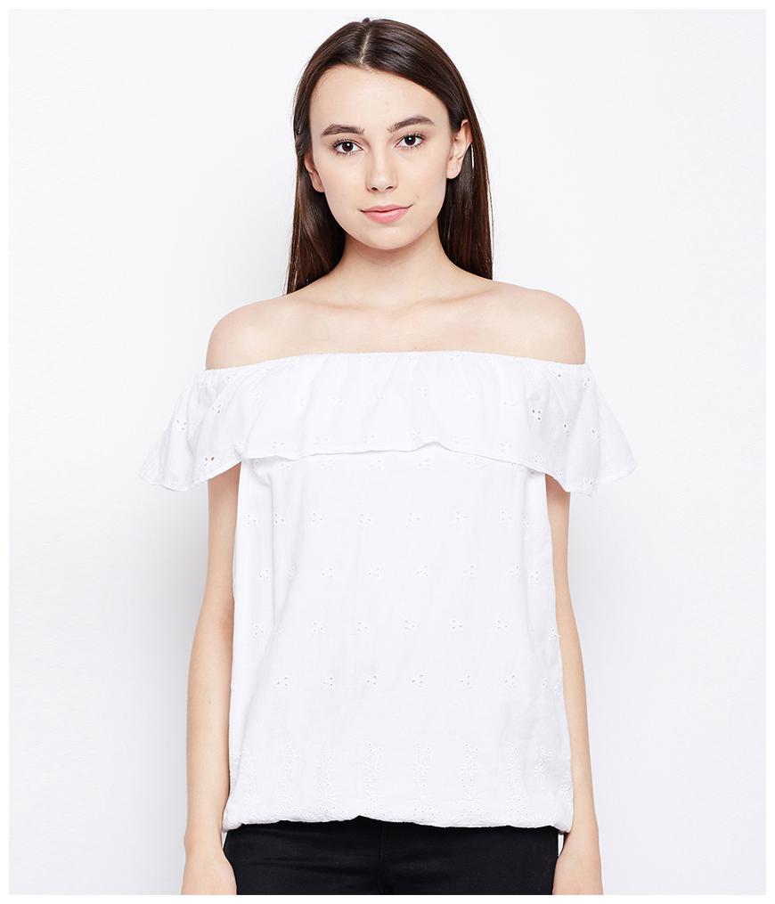 

Oxolloxo Women Solid Regular top - White