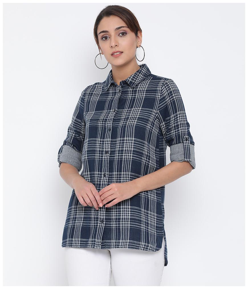 

Oxolloxo Women Navy Blue Checked Regular Fit Shirt
