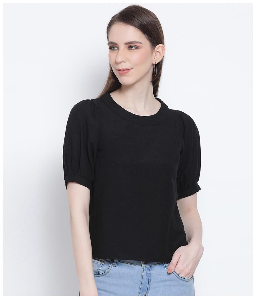 

Oxolloxo Women Solid Regular top - Black
