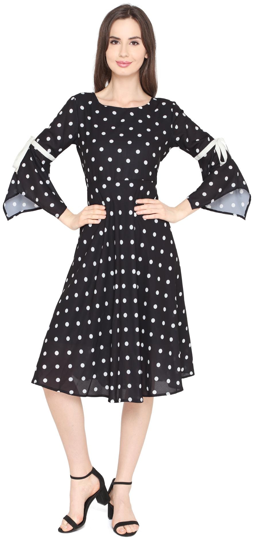 

P - Nut Casual Black Printed A-line dress