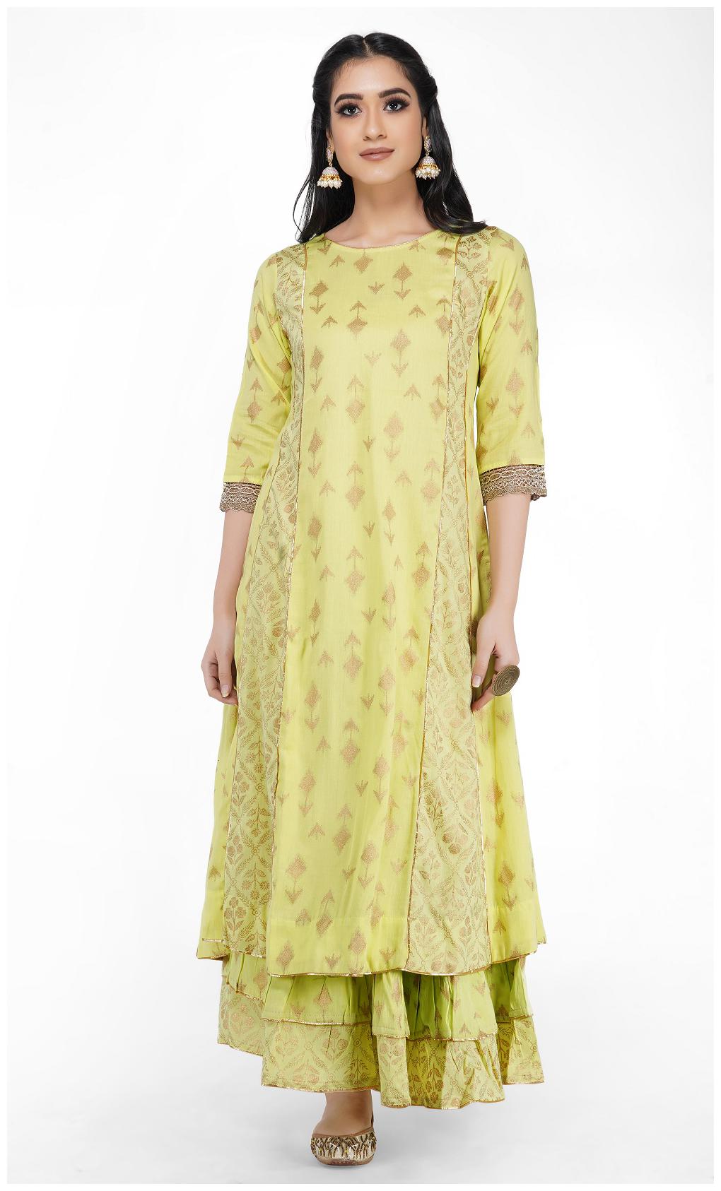 

Paislei Women Green Floral Regular Kurta With Sharara
