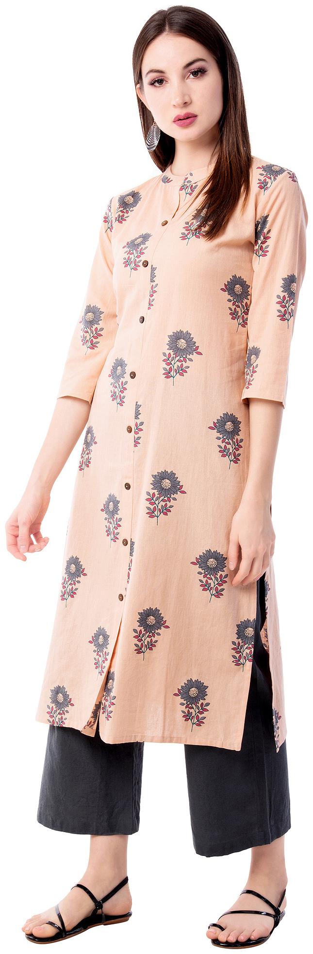 

Palakh Women Peach Floral Straight Kurta With Palazzo