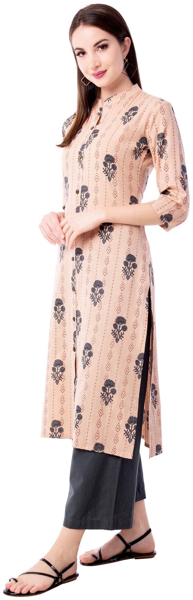 

Palakh Women Peach Floral Straight Kurta With Palazzo