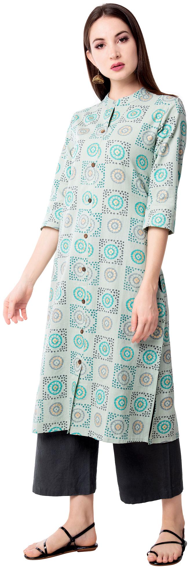 

Palakh Women Turquoise Bandhani Straight Kurta With Palazzo
