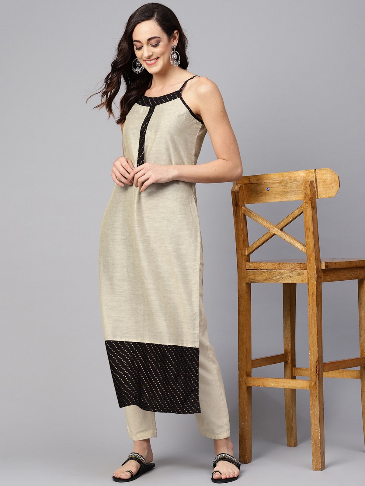 

Pannkh Women Chanderi Printed White Kurta