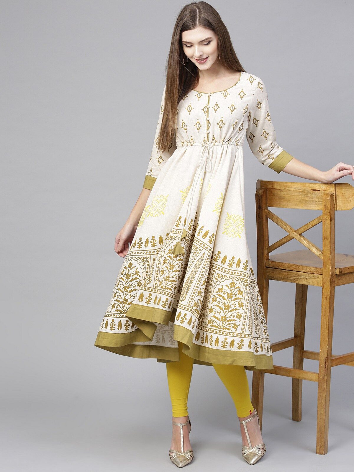 

Pannkh Women White Printed Layered Kurta