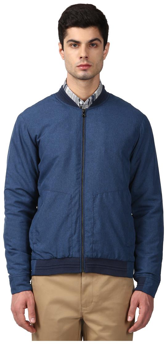 

Park Avenue Men Blue Solid Quilted jacket