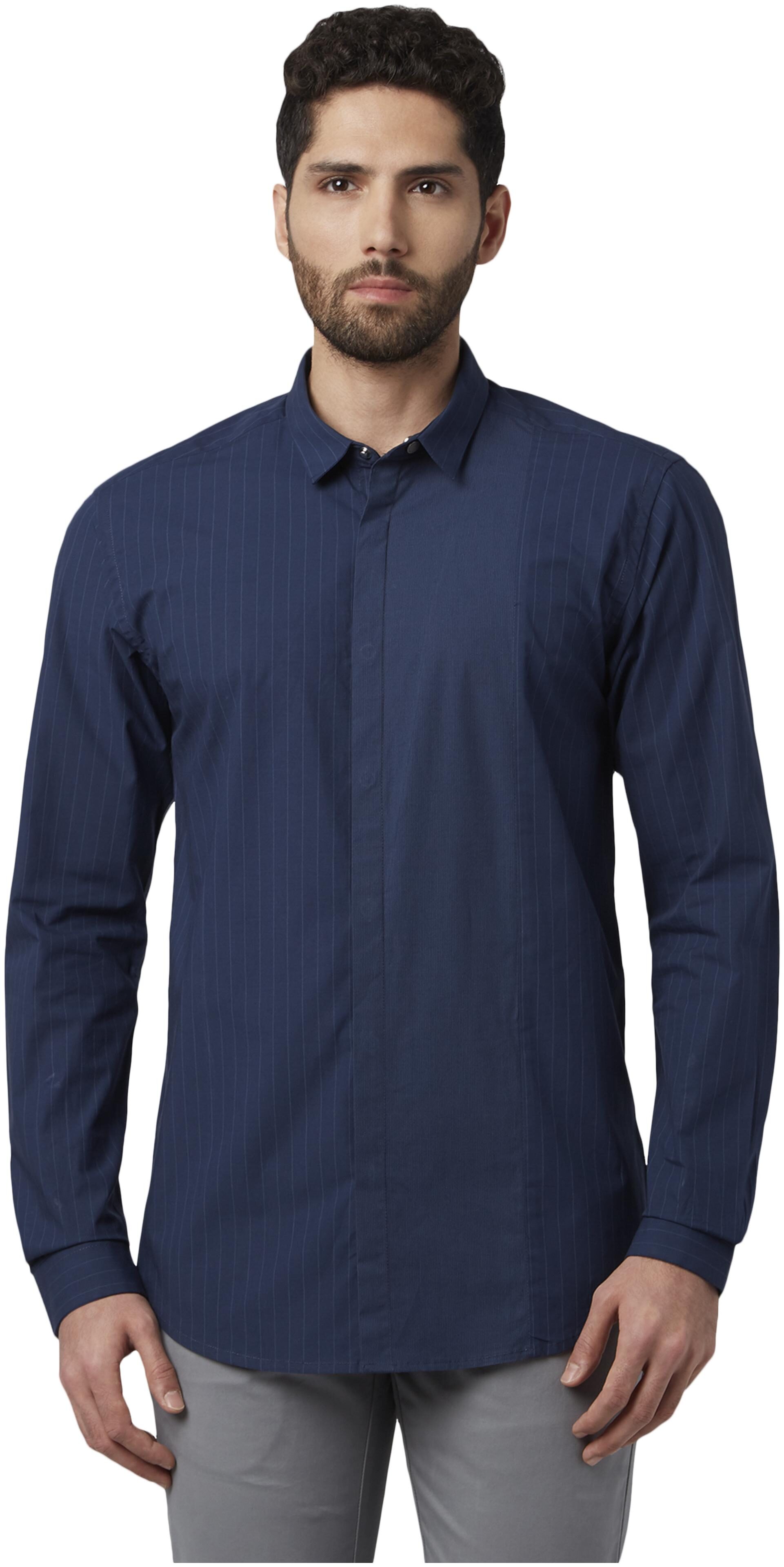 

Park Avenue Men Blue Vertical Stripes Slim Fit Casual Shirt