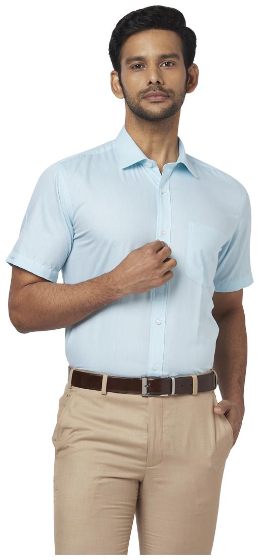 

Park Avenue Men Green Solid Regular Fit Casual Shirt
