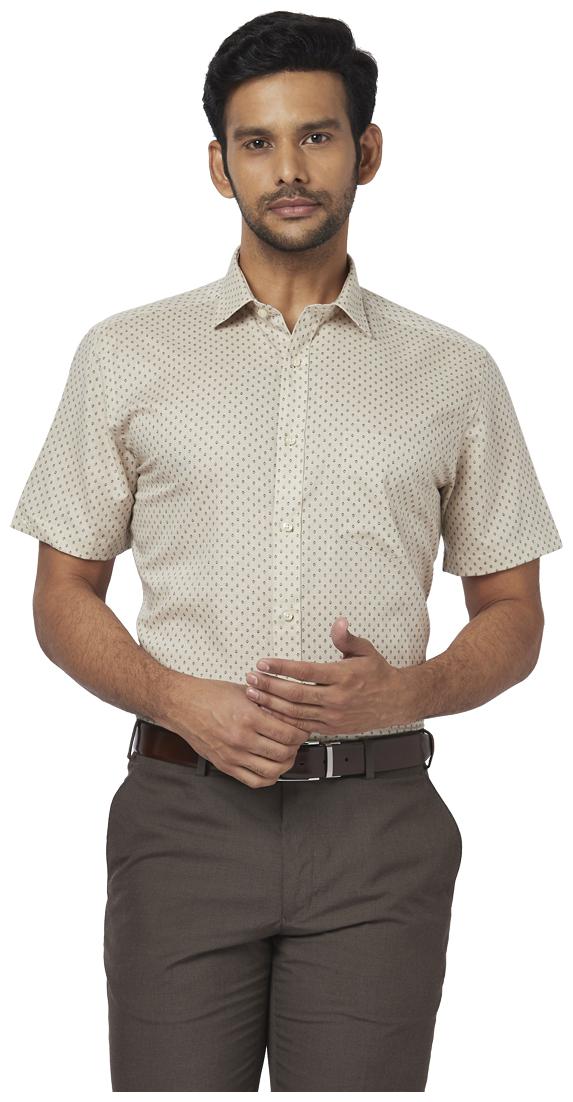 

Park Avenue Men Beige Printed Regular Fit Casual Shirt