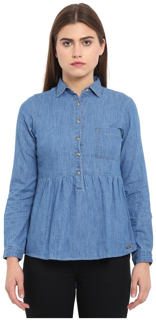 

Park Avenue Women Solid Regular top - Blue