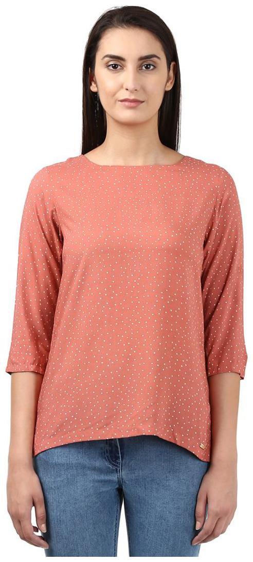 

Park Avenue Women Solid Regular top - Red