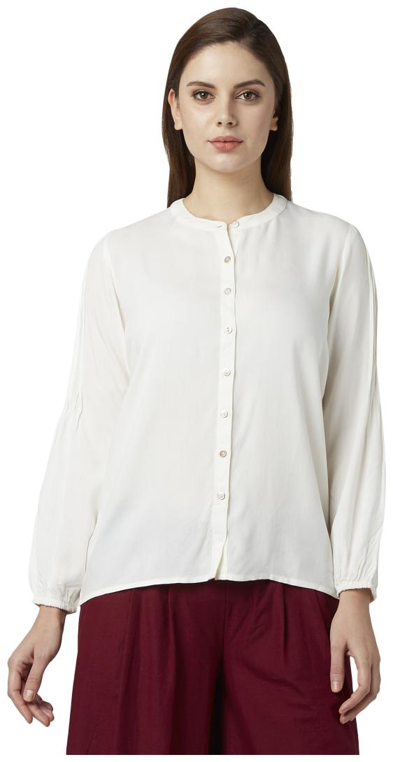 

Park Avenue Women Solid Regular top - White