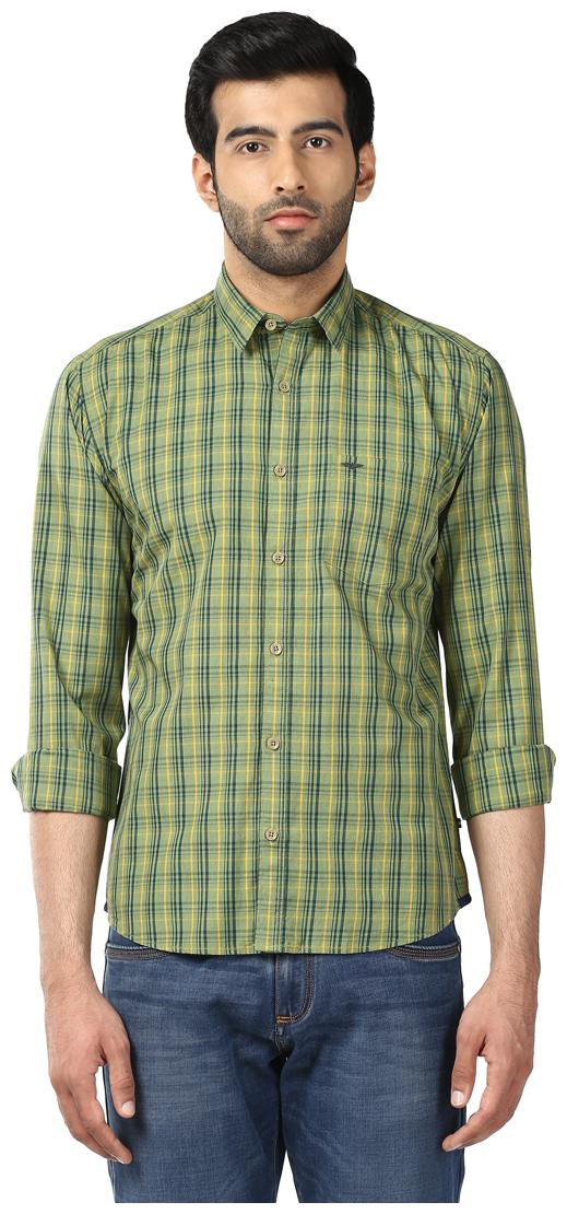 

Park Avenue Men Green Checked Slim Fit Casual Shirt