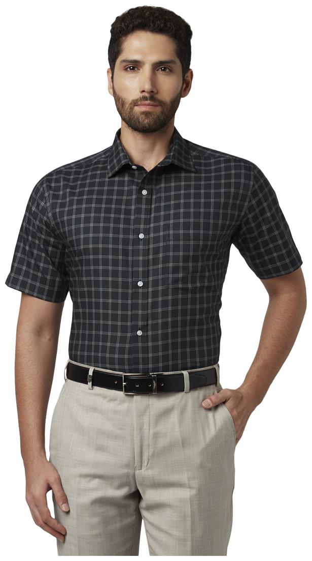

Park Avenue Men Regular fit Formal Shirt - Black