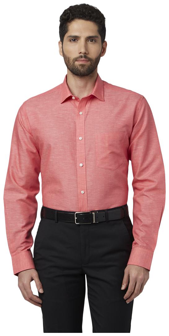 

Park Avenue Men Regular fit Formal Shirt - Red