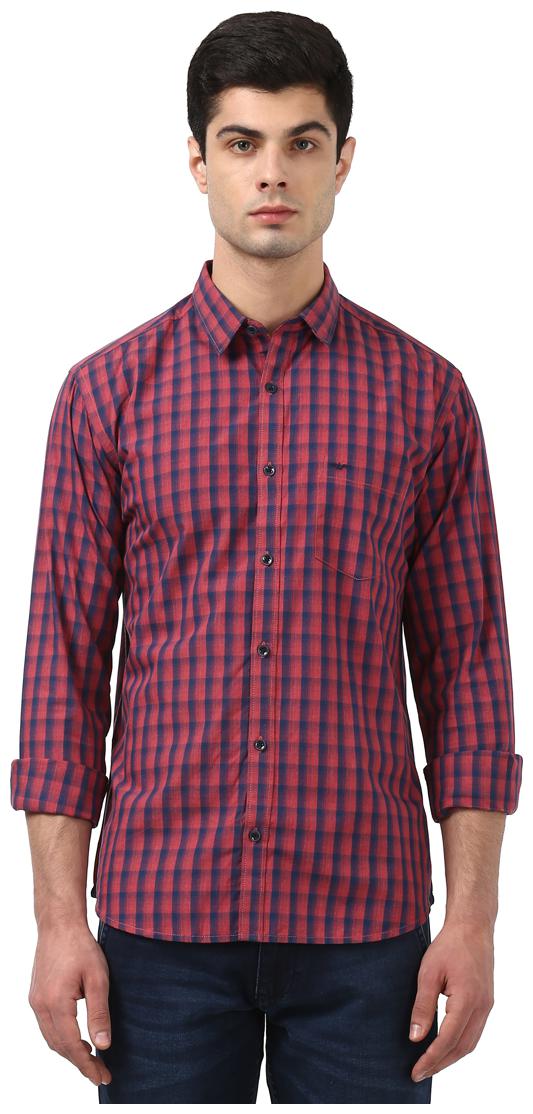 

Park Avenue Men Pink Checked Slim Fit Casual Shirt