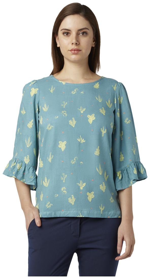 

Park Avenue Women Solid Regular top - Blue