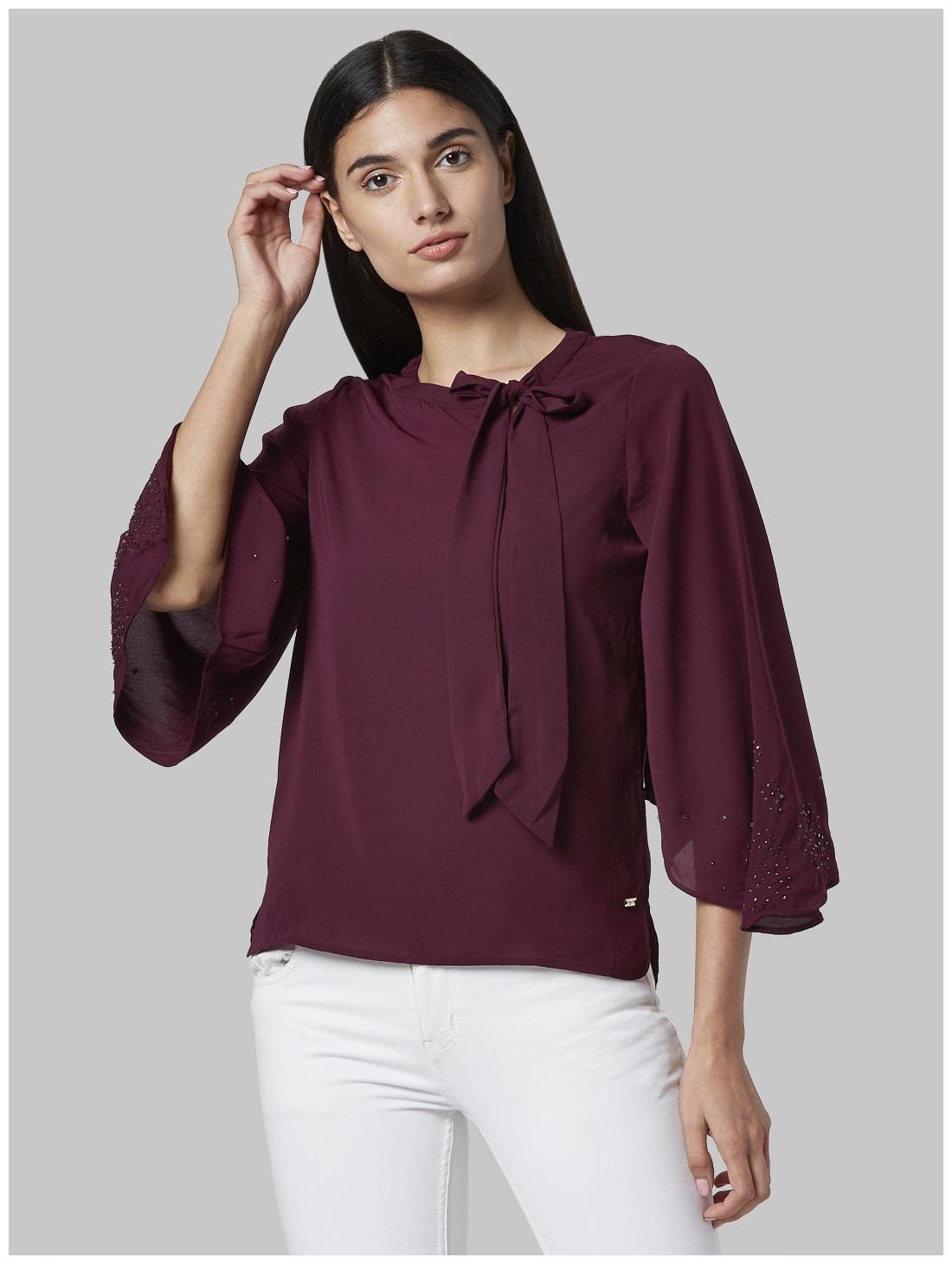 

Park Avenue Women Solid Regular top - Red